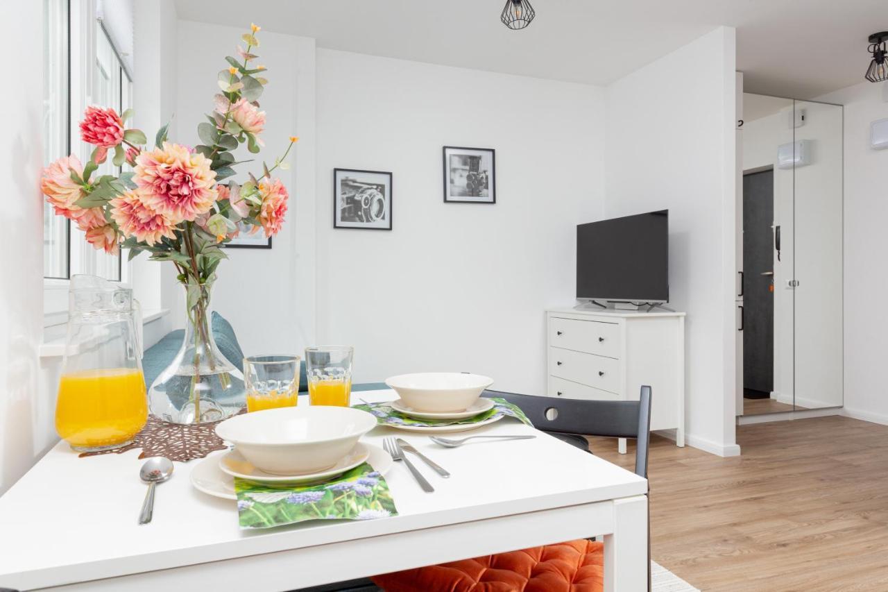 Studio Apartment Ochota Siemienskiego By Noclegi Renters Varšava Exteriér fotografie